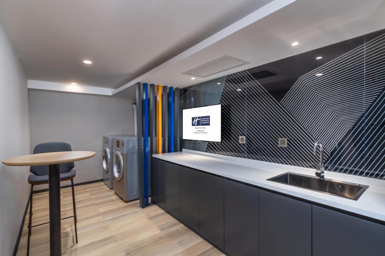 Holiday Inn Express Ningbo City Center By Ihg Extérieur photo